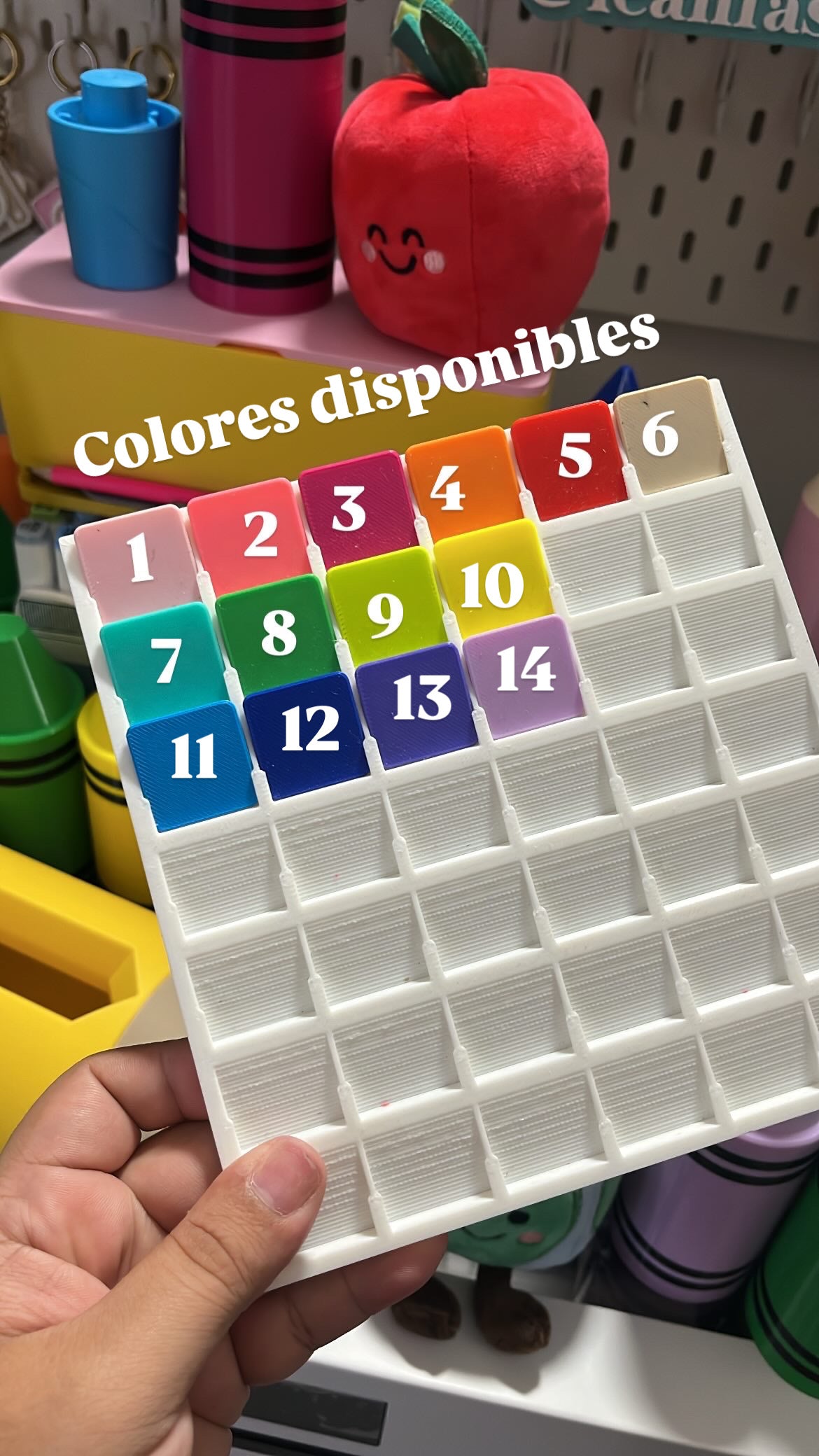 Tabla de 14 colores disponibles para escoger la tacita decorativa 3D