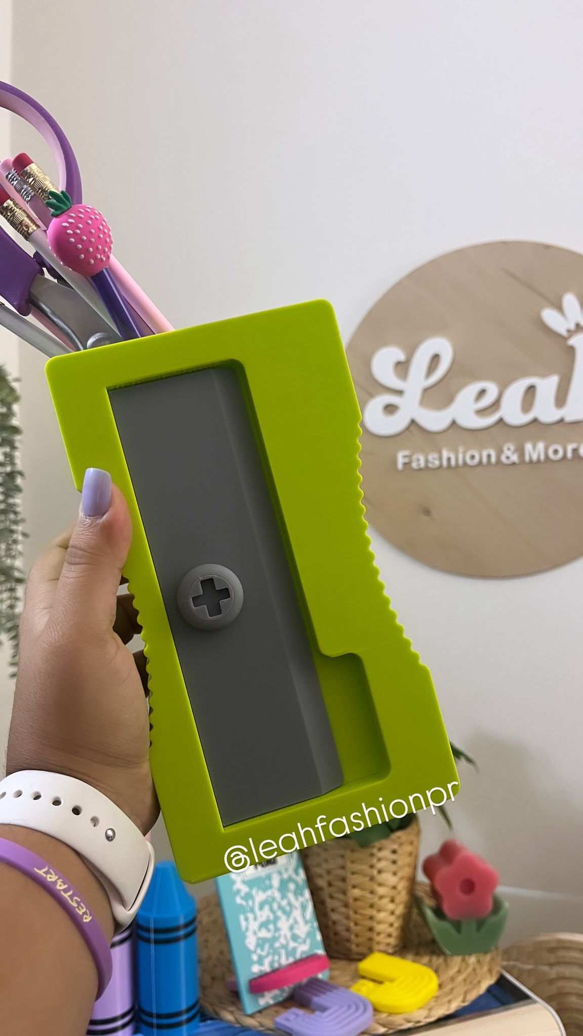 Organizador de Escritorio Sacapuntas Gigante